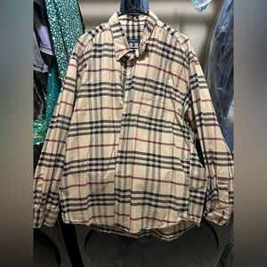 Burberry Men’s Shirt XL